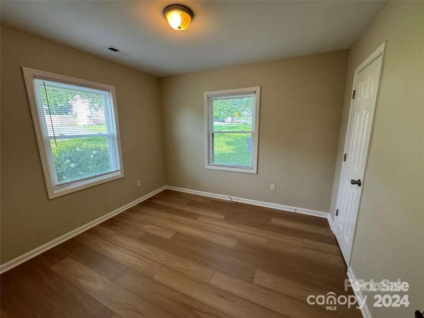 414 Wilkins Street, Dallas, NC 28034.  MLS# CAR4158663, YatesRealty ID 11075. 414 Wilkins bedroom