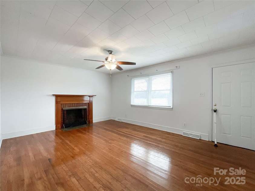 6523 Prospect Road, Monroe, NC 28112.  MLS# CAR4219856, YatesRealty ID 11076. Living room