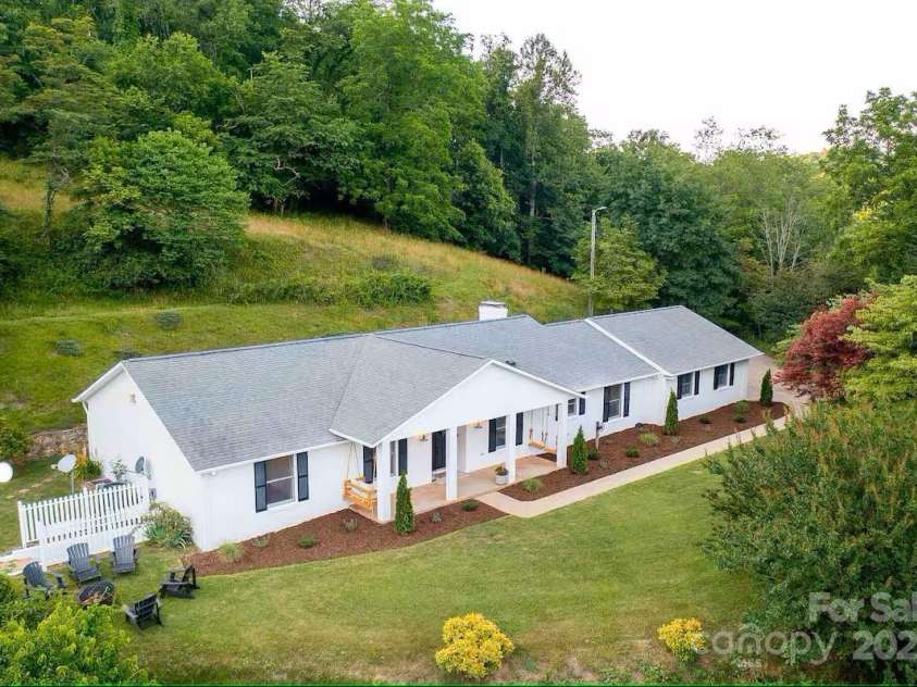 169 Chandler Road, Alexander, NC 28701.  MLS# CAR4226773, YatesRealty ID 11077. 