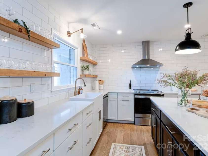 169 Chandler Road, Alexander, NC 28701.  MLS# CAR4226773, YatesRealty ID 11077. 