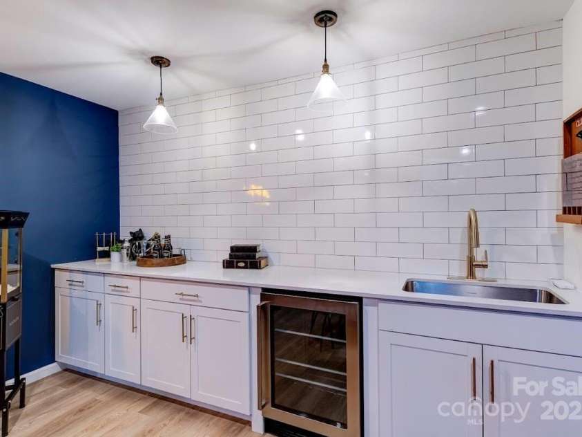 169 Chandler Road, Alexander, NC 28701.  MLS# CAR4226773, YatesRealty ID 11077. Wet Bar