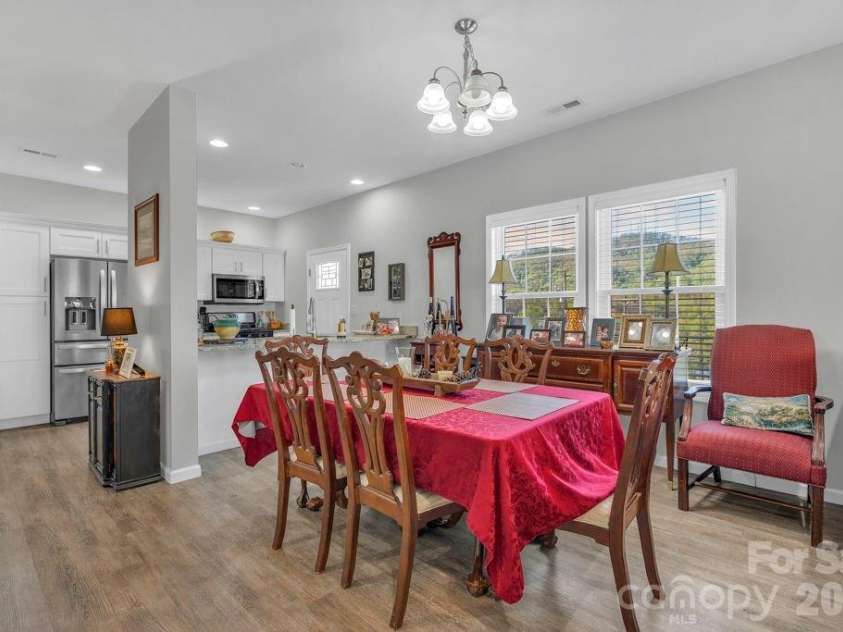 24 Merideth Drive, Marion, NC 28752.  MLS# CAR4368185, YatesRealty ID 11077. 