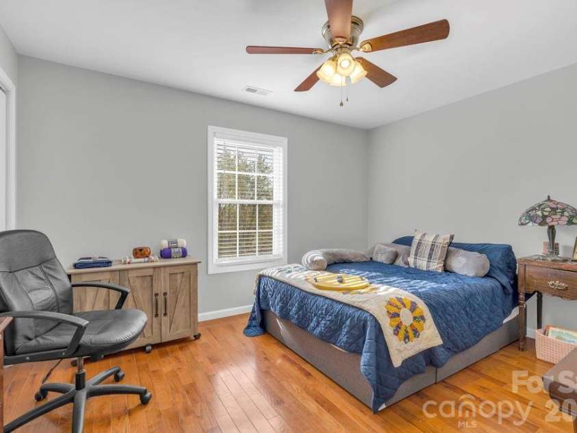 24 Merideth Drive, Marion, NC 28752.  MLS# CAR4368185, YatesRealty ID 11077. 