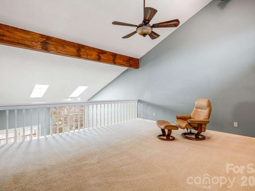 1104 Red Oak Drive, Hendersonville, NC 28791.  MLS# CAR4354614, YatesRealty ID 11078. Loft sitting area.