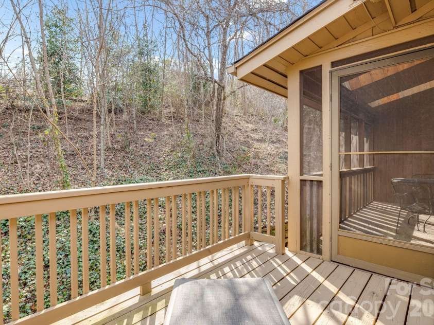 1104 Red Oak Drive, Hendersonville, NC 28791.  MLS# CAR4354614, YatesRealty ID 11078. Open air rear deck.