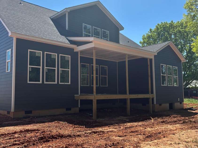 552 Fern Hill Road, Mooresville, NC 28117.  MLS# CAR4188879, YatesRealty ID 11078. 