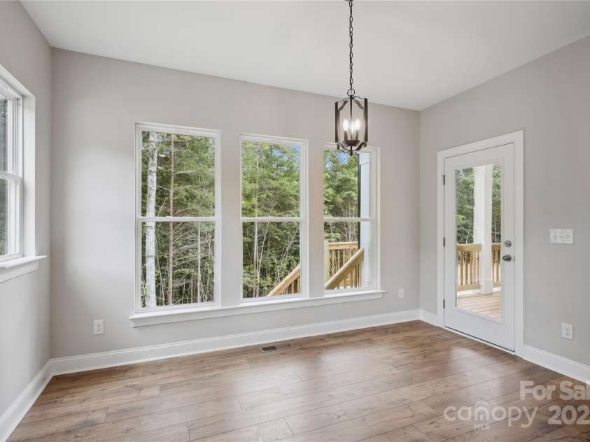 552 Fern Hill Road, Mooresville, NC 28117.  MLS# CAR4188879, YatesRealty ID 11078. Representative Photo-Breakfast