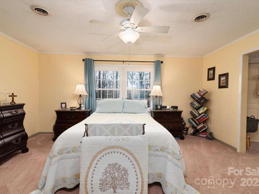 418 Woodcrest Lane, Albemarle, NC 28001.  MLS# CAR4328478, YatesRealty ID 11079. 