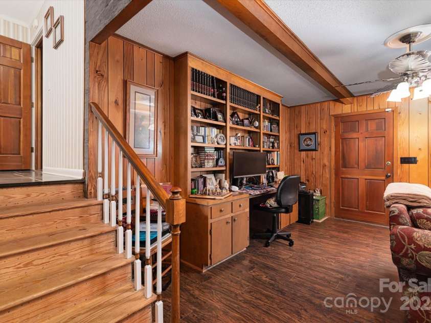 418 Woodcrest Lane, Albemarle, NC 28001.  MLS# CAR4328478, YatesRealty ID 11079. 