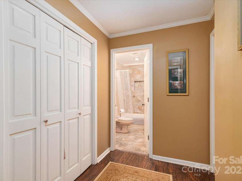 418 Woodcrest Lane, Albemarle, NC 28001.  MLS# CAR4328478, YatesRealty ID 11079. 