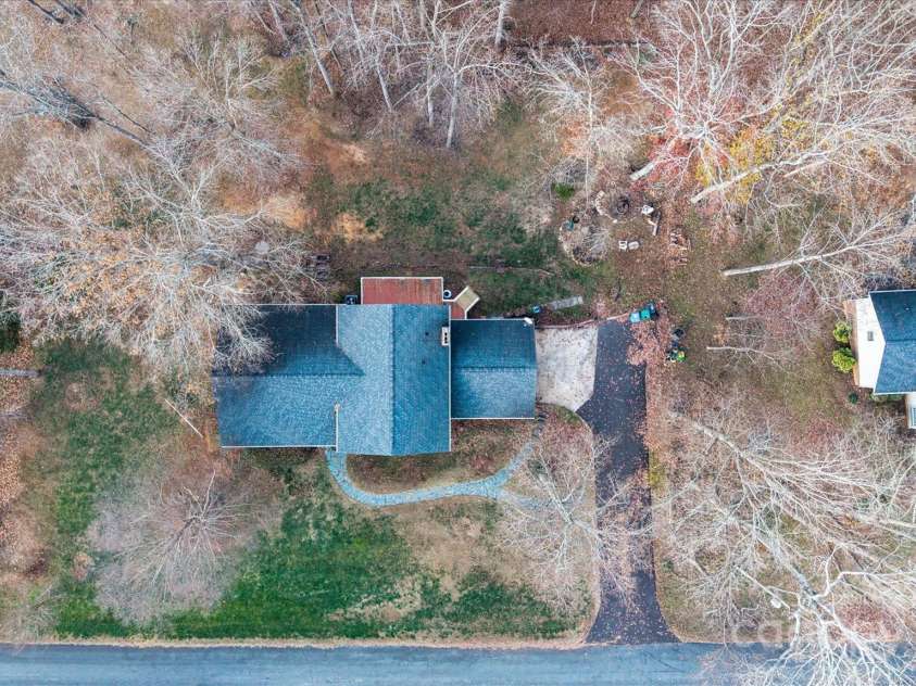 418 Woodcrest Lane, Albemarle, NC 28001.  MLS# CAR4328478, YatesRealty ID 11079. 