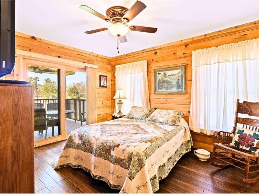 3062 Bass Drive, Sherrills Ford, NC 28673.  MLS# CAR4257005, YatesRealty ID 1108. Primary bedroom