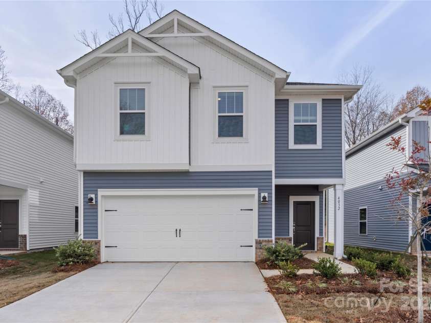 4032 Bufflehead Drive, Charlotte, NC 28269.  MLS# CAR4207401, YatesRealty ID 1108. 