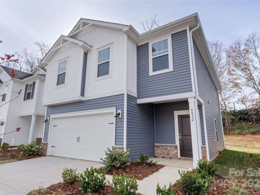4032 Bufflehead Drive, Charlotte, NC 28269.  MLS# CAR4207401, YatesRealty ID 1108. 