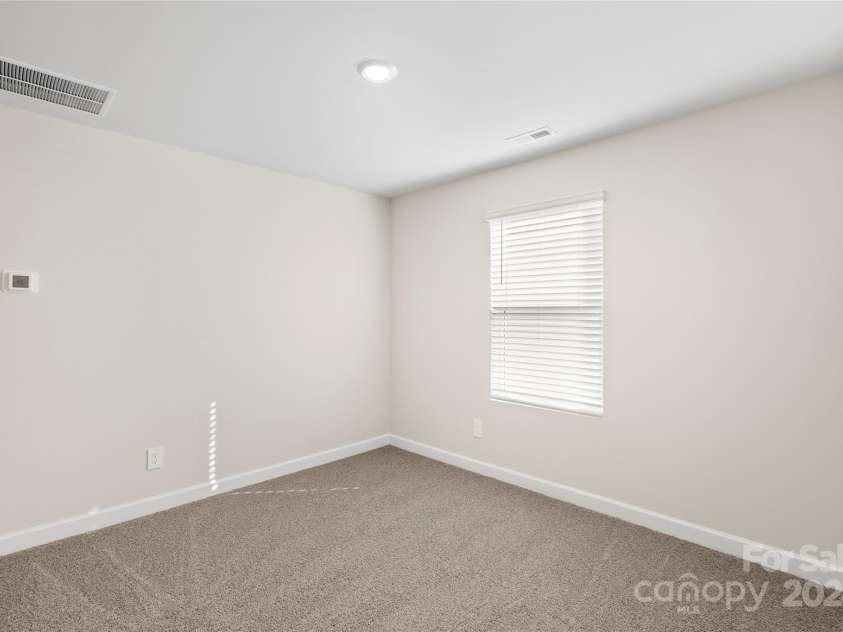 4032 Bufflehead Drive, Charlotte, NC 28269.  MLS# CAR4207401, YatesRealty ID 1108. 