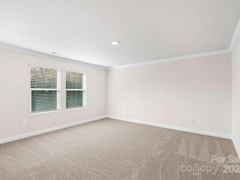 4032 Bufflehead Drive, Charlotte, NC 28269.  MLS# CAR4207401, YatesRealty ID 1108. 
