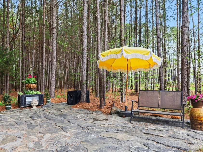 820 Sunset Pointe Drive, Salisbury, NC 28146.  MLS# CAR4363663, YatesRealty ID 11080. 