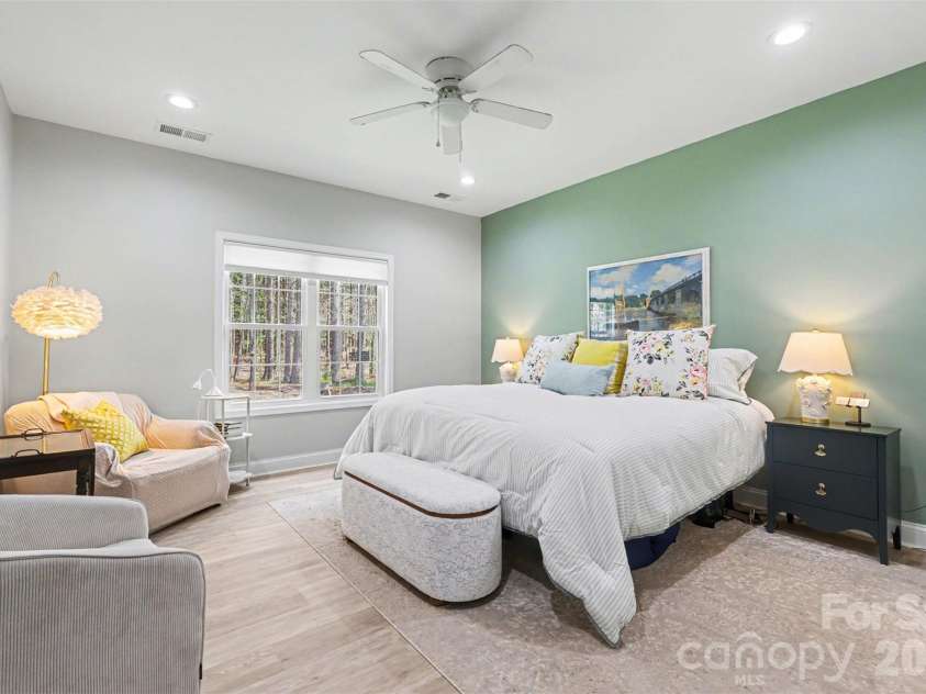 820 Sunset Pointe Drive, Salisbury, NC 28146.  MLS# CAR4363663, YatesRealty ID 11080. Primary Suite