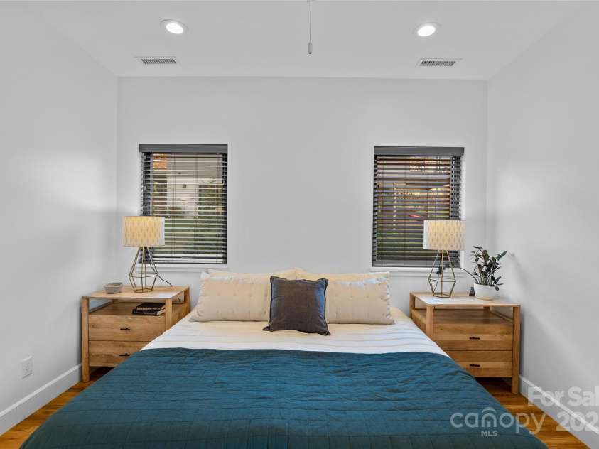 110 Timberview Drive, Swannanoa, NC 28778.  MLS# CAR4304765, YatesRealty ID 11084. 