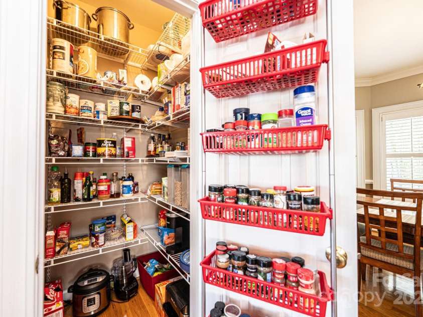 5933 Flintlock Court, Hickory, NC 28601.  MLS# CAR4251397, YatesRealty ID 11085. 