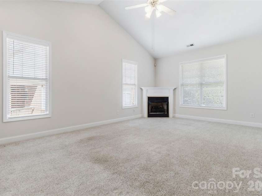 3832 Misty Glen Court, Matthews, NC 28105.  MLS# CAR4356915, YatesRealty ID 11086. 