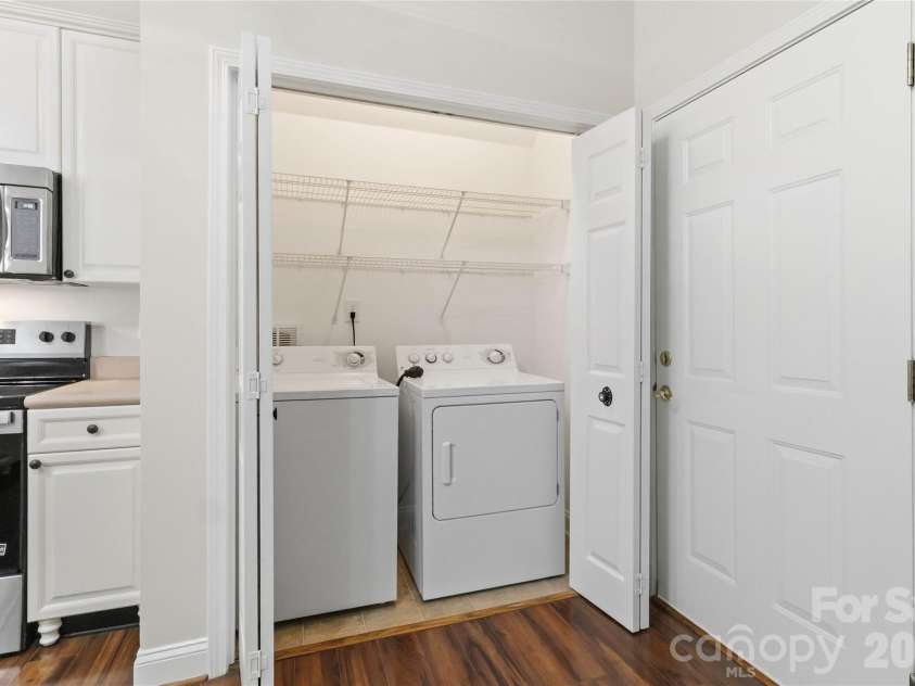 3832 Misty Glen Court, Matthews, NC 28105.  MLS# CAR4356915, YatesRealty ID 11086. 