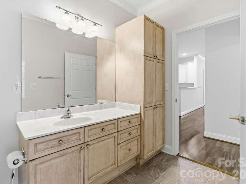 3832 Misty Glen Court, Matthews, NC 28105.  MLS# CAR4356915, YatesRealty ID 11086. 