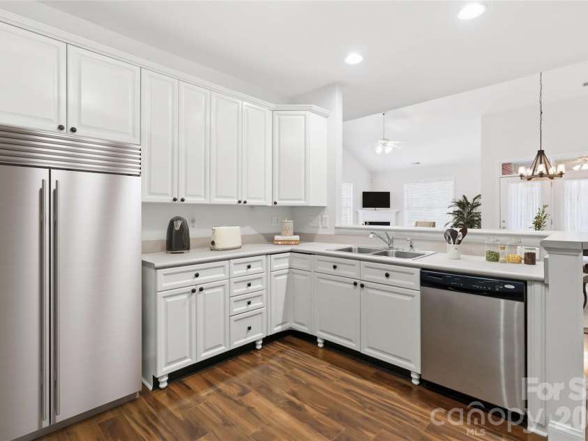 3832 Misty Glen Court, Matthews, NC 28105.  MLS# CAR4356915, YatesRealty ID 11086. Virtually Staged