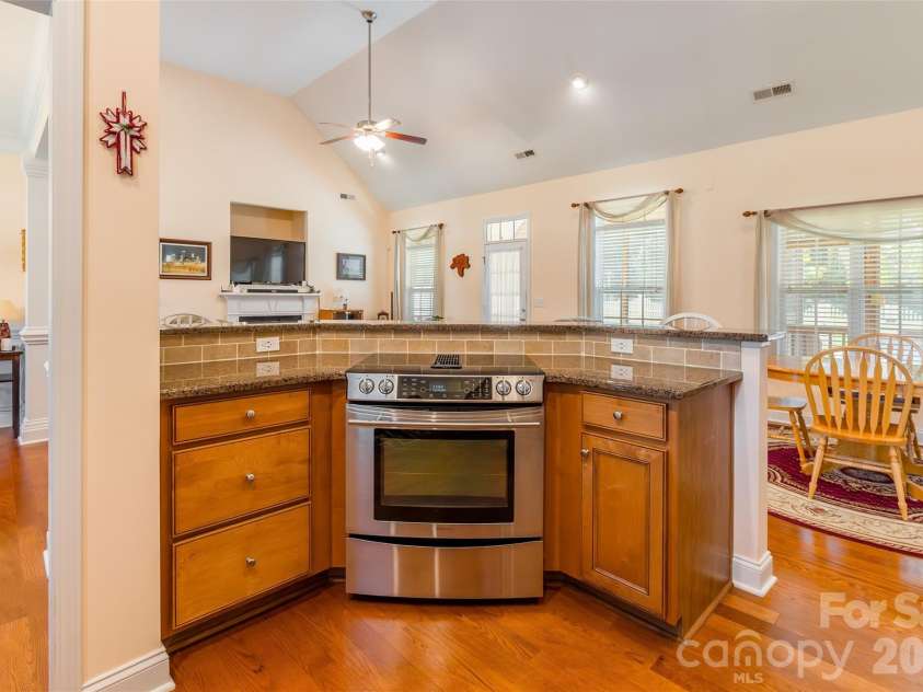 373 Little Rock Road, Rock Hill, SC 29730.  MLS# CAR4365369, YatesRealty ID 11087. 