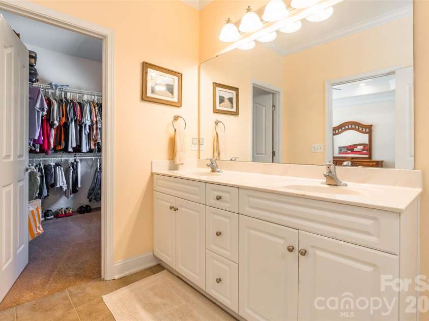 373 Little Rock Road, Rock Hill, SC 29730.  MLS# CAR4365369, YatesRealty ID 11087. 