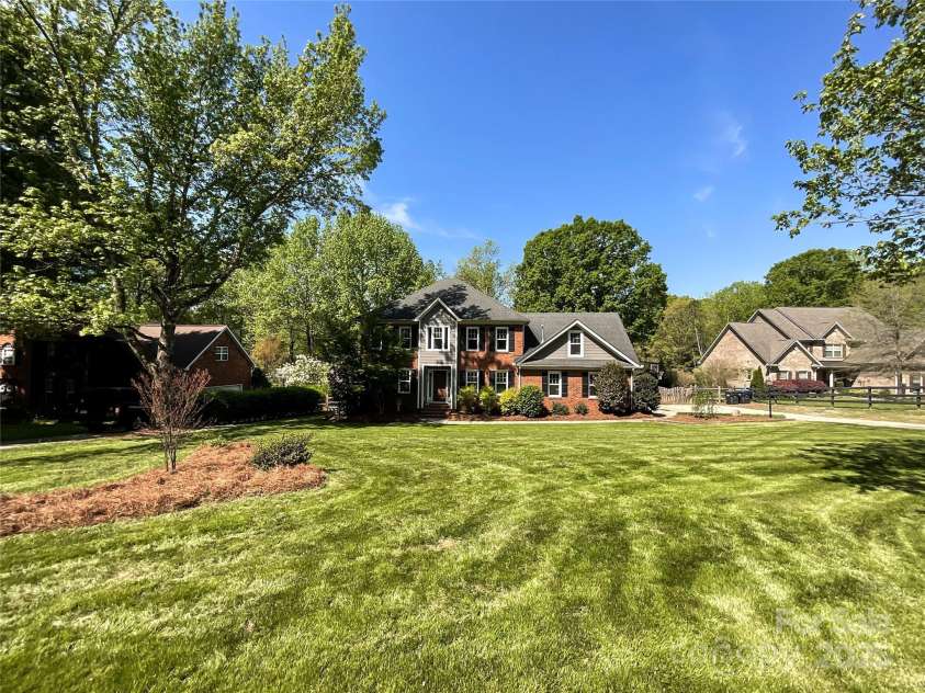 4823 Antioch Church Road, Weddington, NC 28104.  MLS# CAR4242227, YatesRealty ID 11088. 