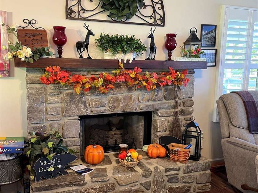 10 Onyx Lane, Maggie Valley, NC 28751.  MLS# CAR4369076, YatesRealty ID 11089. 