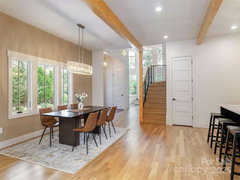 11 Magnolia View Trail, Asheville, NC 28804.  MLS# CAR4239064, YatesRealty ID 1109. 