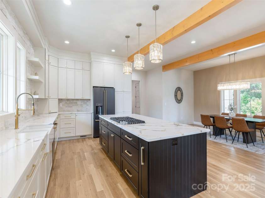 11 Magnolia View Trail, Asheville, NC 28804.  MLS# CAR4239064, YatesRealty ID 1109. 