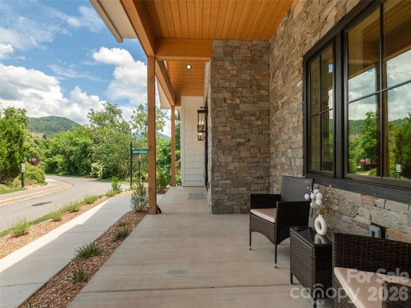 11 Magnolia View Trail, Asheville, NC 28804.  MLS# CAR4392960, YatesRealty ID 1109. 
