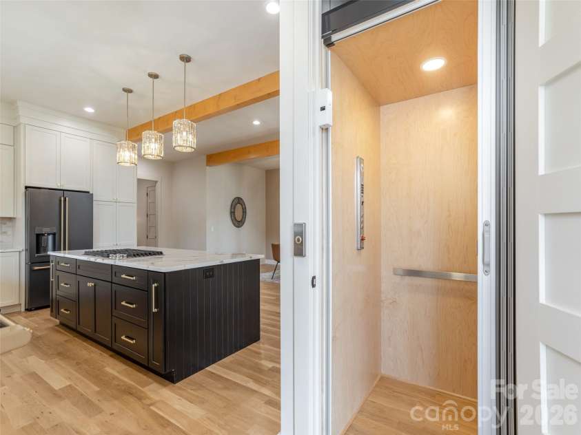 11 Magnolia View Trail, Asheville, NC 28804.  MLS# CAR4392960, YatesRealty ID 1109. 