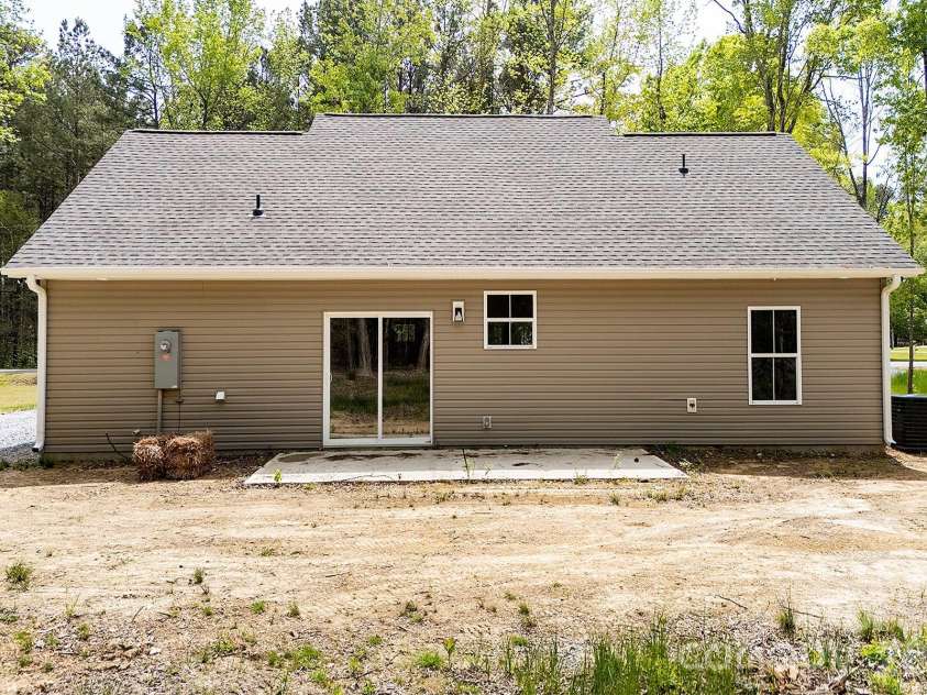 318 Stanback Street, Mount Gilead, NC 27306.  MLS# CAR4239118, YatesRealty ID 11090. 