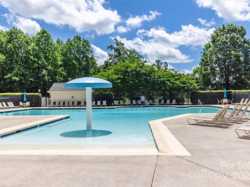 9532 Cadman Court, Cornelius, NC 28031.  MLS# CAR4255121, YatesRealty ID 11090. 