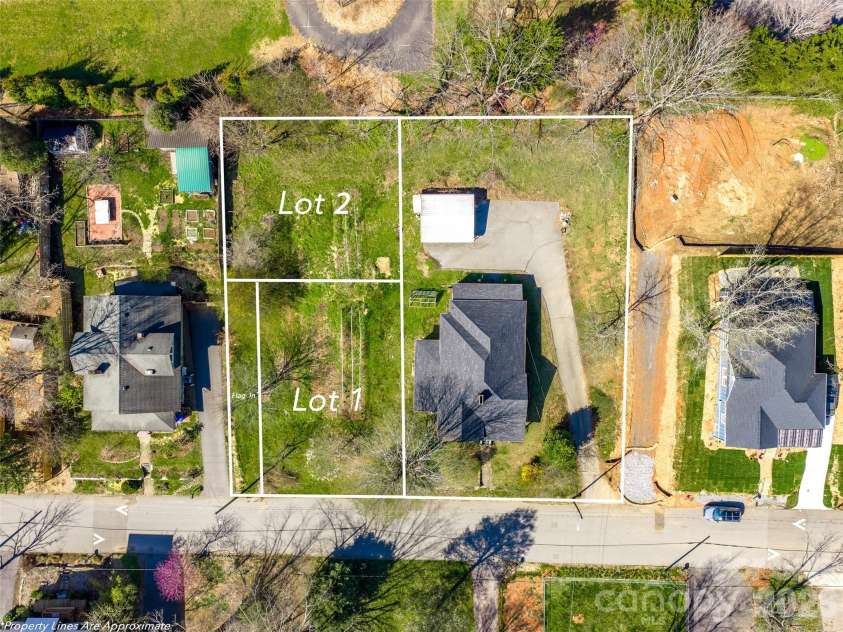 29 Allen Street, Asheville, NC 28806.  MLS# CAR4359899, YatesRealty ID 11091. 
