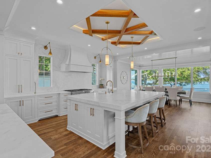 7861 Live Oaks Drive, Denver, NC 28037.  MLS# CAR4248991, YatesRealty ID 11091. 