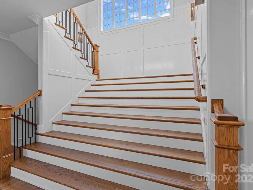 7861 Live Oaks Drive, Denver, NC 28037.  MLS# CAR4248991, YatesRealty ID 11091. 