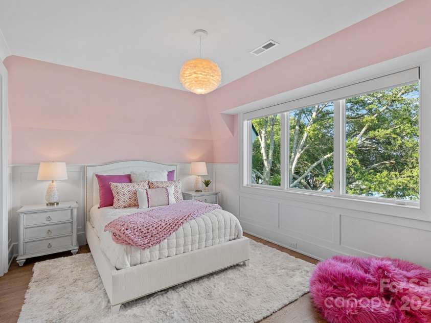 7861 Live Oaks Drive, Denver, NC 28037.  MLS# CAR4248991, YatesRealty ID 11091. 