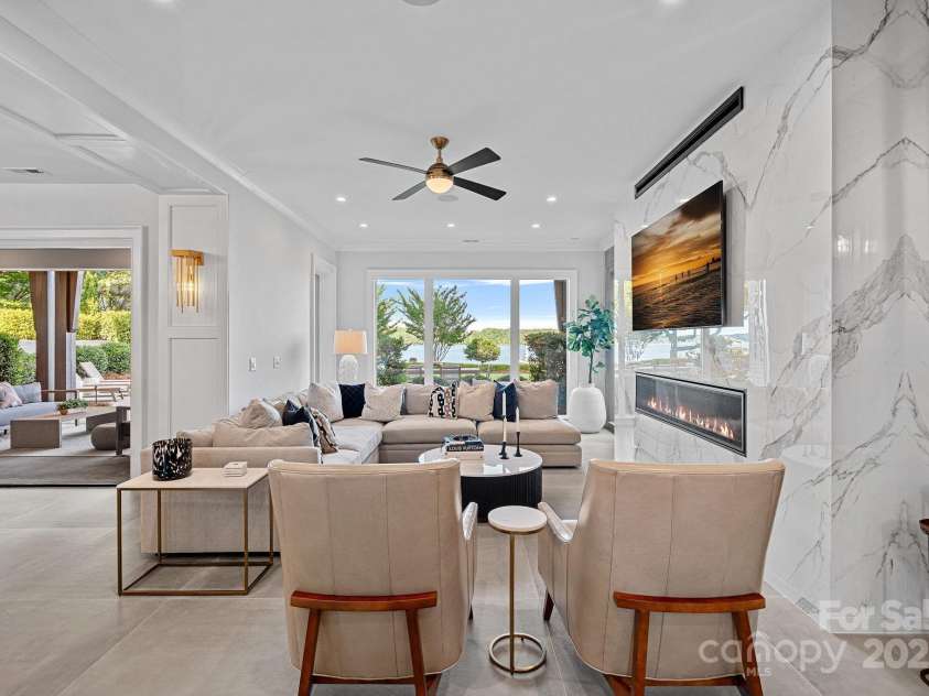 7861 Live Oaks Drive, Denver, NC 28037.  MLS# CAR4248991, YatesRealty ID 11091. 