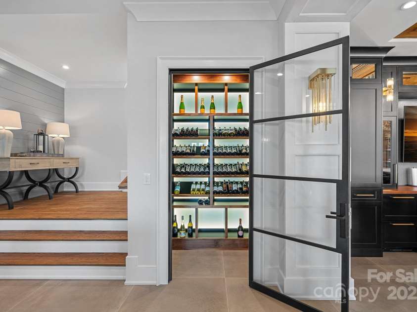 7861 Live Oaks Drive, Denver, NC 28037.  MLS# CAR4248991, YatesRealty ID 11091. 