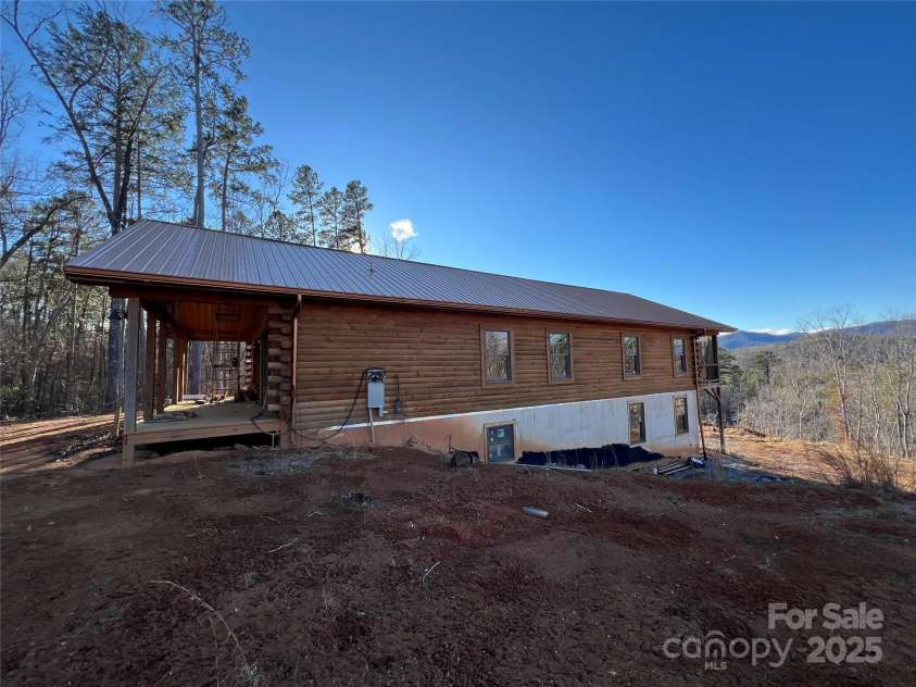 173 Shady Bark Lane, Rutherfordton, NC 28139.  MLS# CAR4221448, YatesRealty ID 11093. 