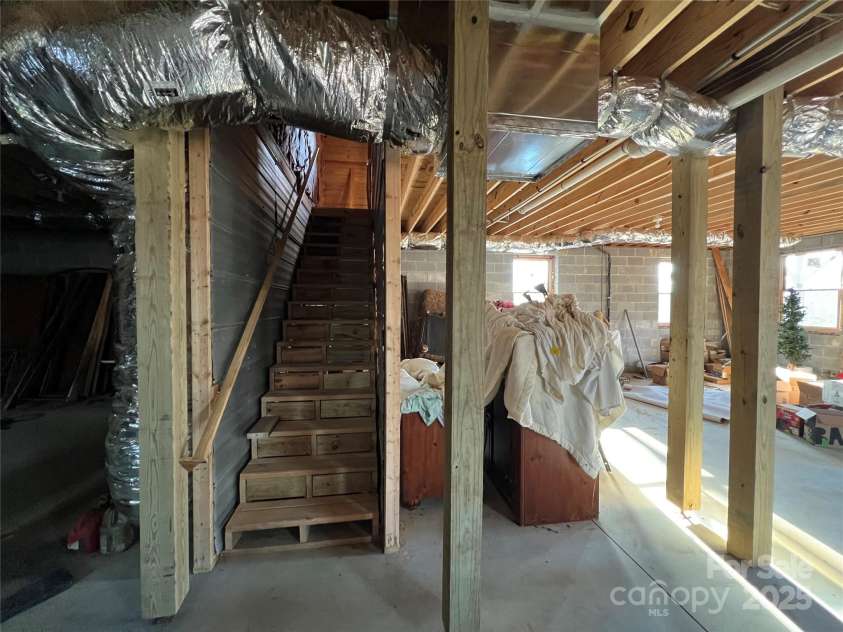 173 Shady Bark Lane, Rutherfordton, NC 28139.  MLS# CAR4221448, YatesRealty ID 11093. 