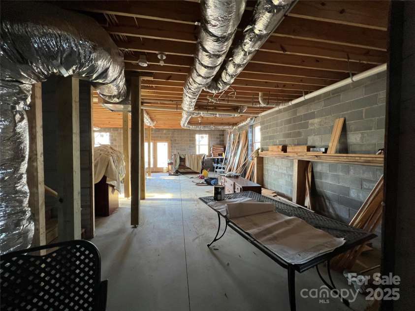 173 Shady Bark Lane, Rutherfordton, NC 28139.  MLS# CAR4221448, YatesRealty ID 11093. 