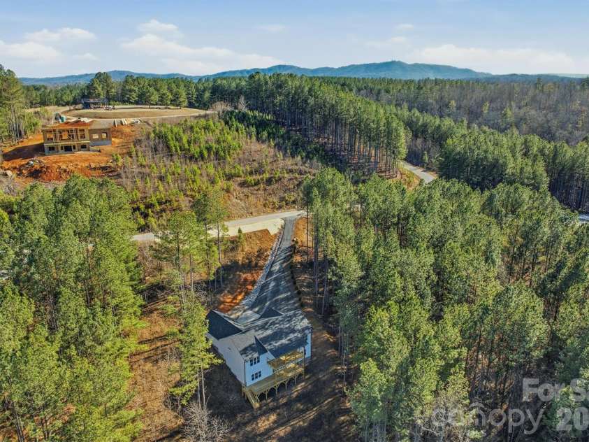 291 Table Rock Trace, Valdese, NC 28690.  MLS# CAR4341433, YatesRealty ID 11093. 