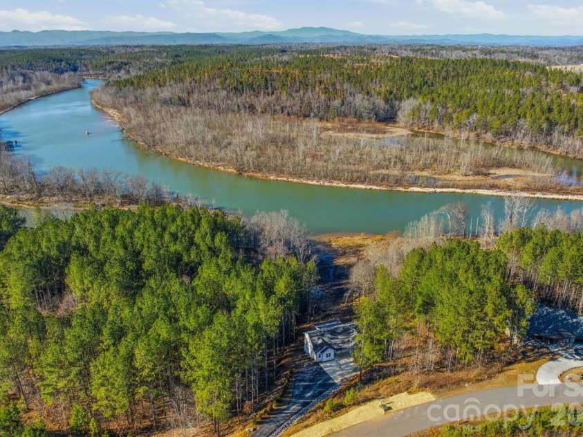 291 Table Rock Trace, Valdese, NC 28690.  MLS# CAR4341433, YatesRealty ID 11093. 