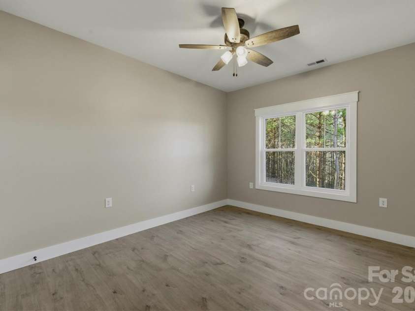 291 Table Rock Trace, Valdese, NC 28690.  MLS# CAR4341433, YatesRealty ID 11093. 